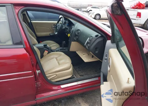 2007 Pontiac Grand Prix Gxp z USA, uszkodzony, nr VIN 2G2WC58C771164930